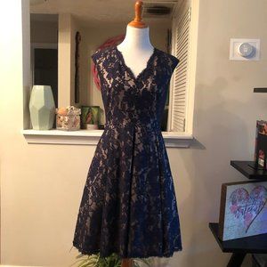 Navy Lace Fit &Flare Eliza J Dress w/Pockets Sz 12